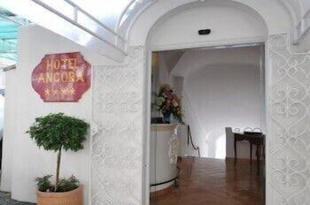 L'ancora Hotel