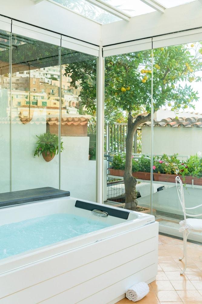 Hotel L'ancora 4*