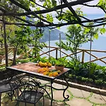 Villa Paradiso
