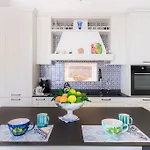 King Apartment