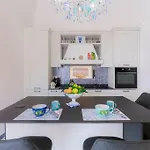 King Apartment