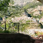 A Casa Dei Sasso, Laetitia Suite