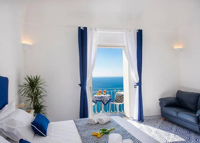 Le Ali Sul Mare,Near Elevator, Few Steps,Parking