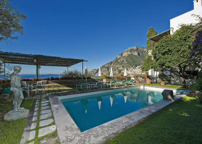 Villa Magenta