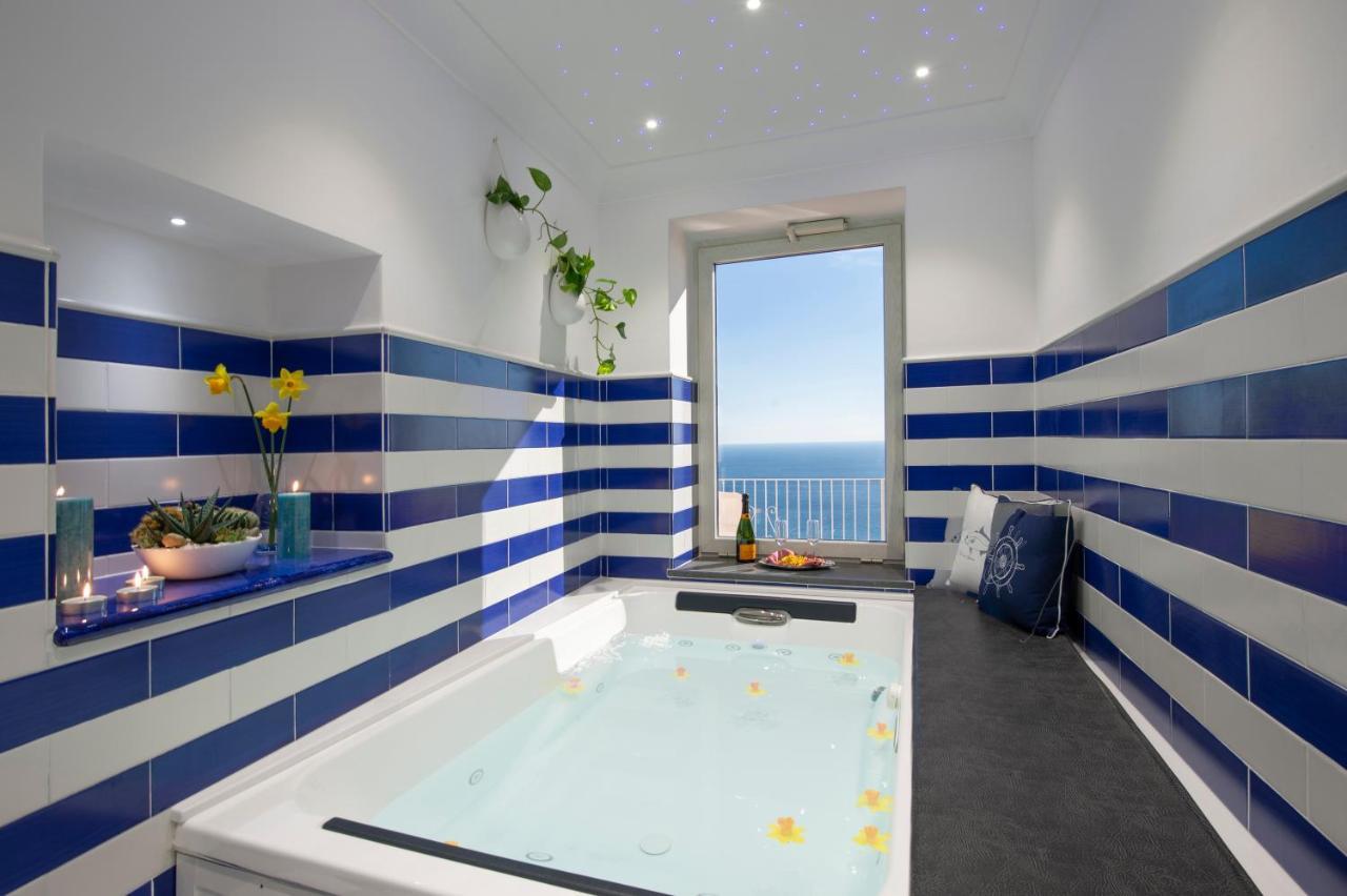 Le Ali Sul Mare,near Elevator, Few Steps,parking Holiday home Positano