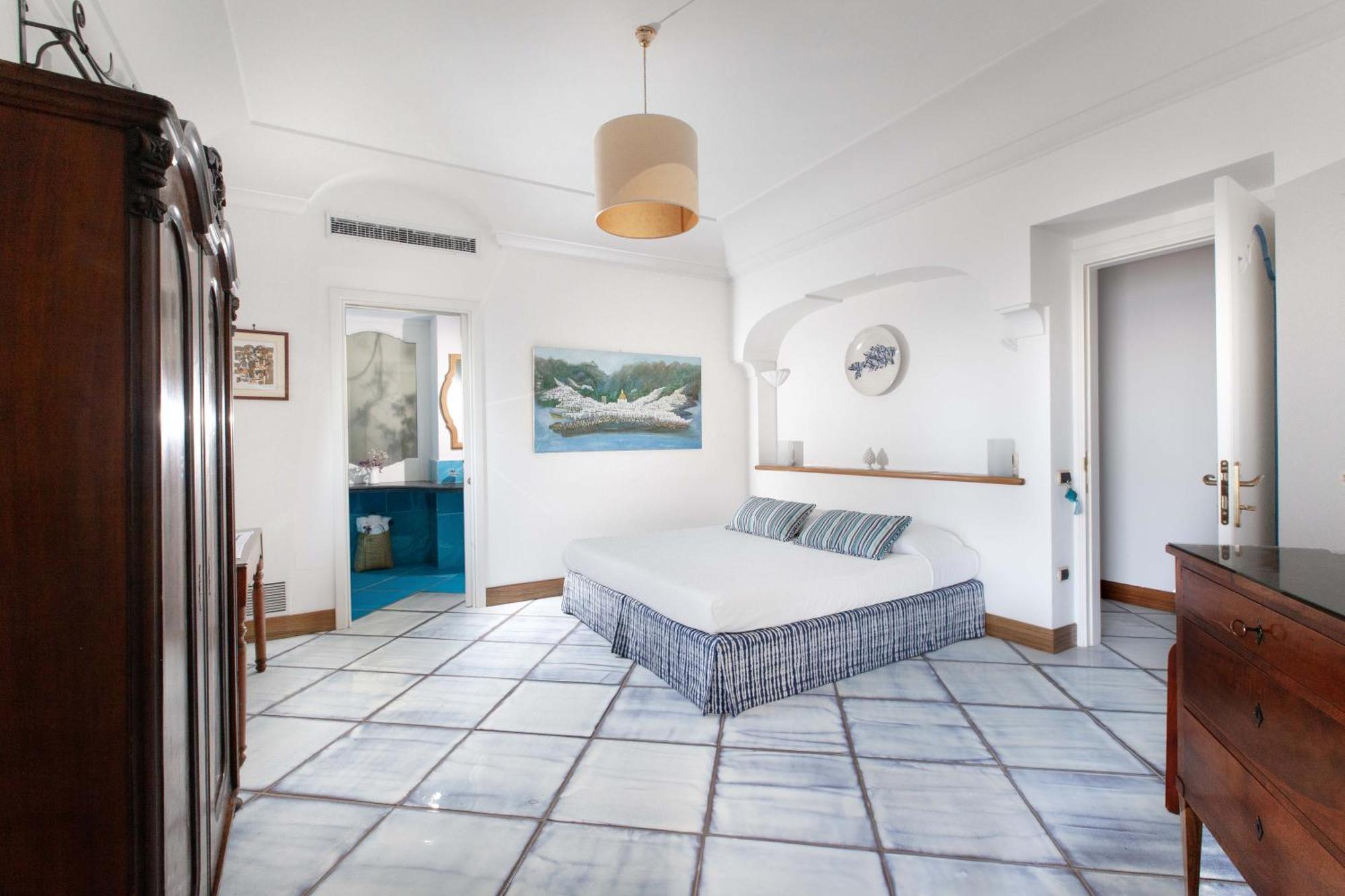 - Le Sirene Positano