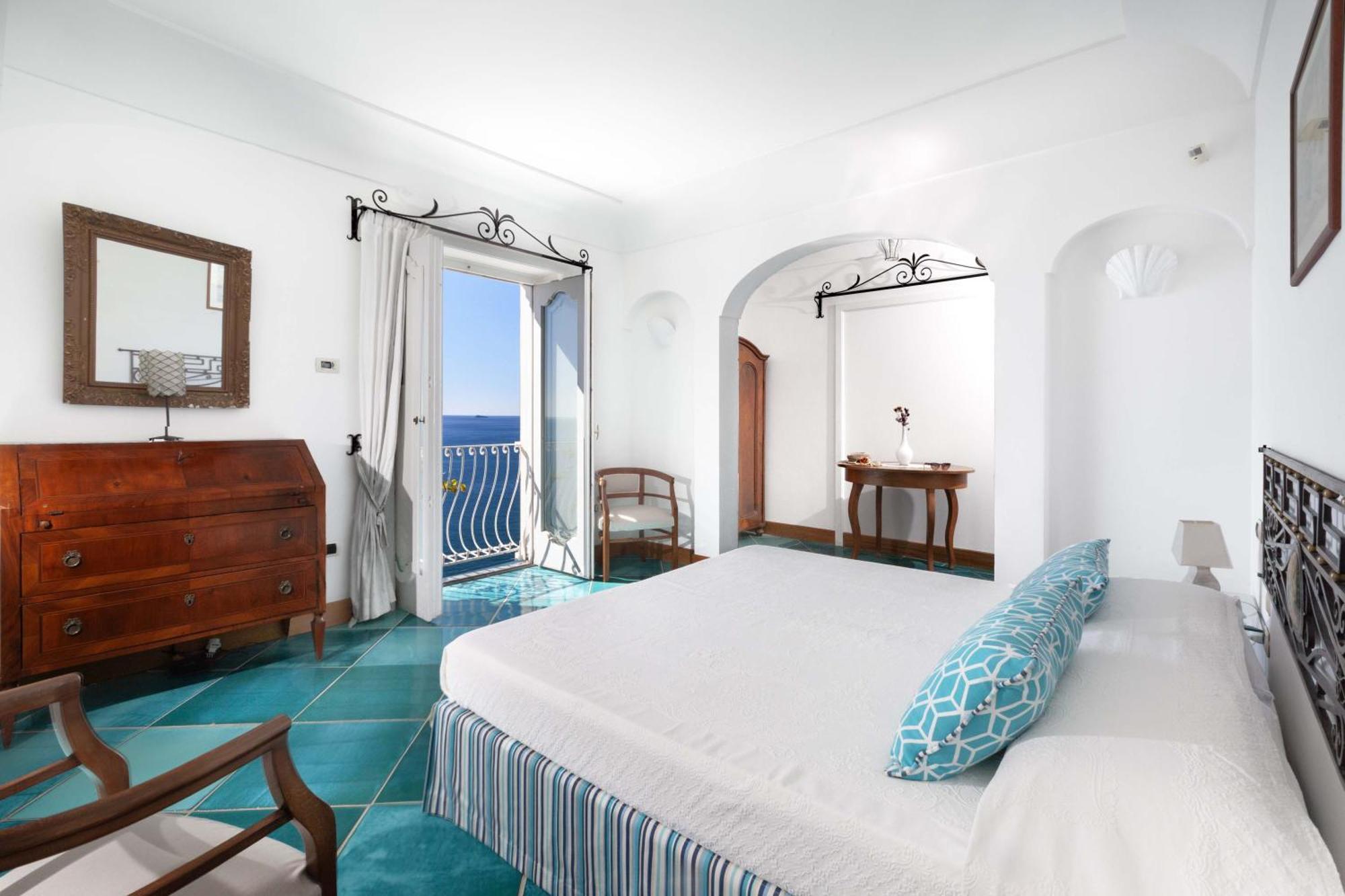 - Le Sirene Villa Positano