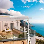 Villa La Tagliata Spectacular Jacuzzi Tub Amazing View And Private Parking Garage
