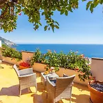 Il Pettirosso In Positano