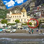 Villa Costanzo Beach Front