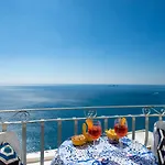 Le Ali Sul Mare,Near Elevator, Few Steps,Parking