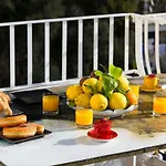 Amore Rentals - Casa Paradisea