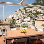 Villa Joey - Prestigious Residence With Private Garage In The Heart Of Positano