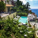 Villa Eden