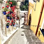 Marilu Vacation Home In Positano
