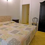 Hotel Rooms 14/7 In Positano