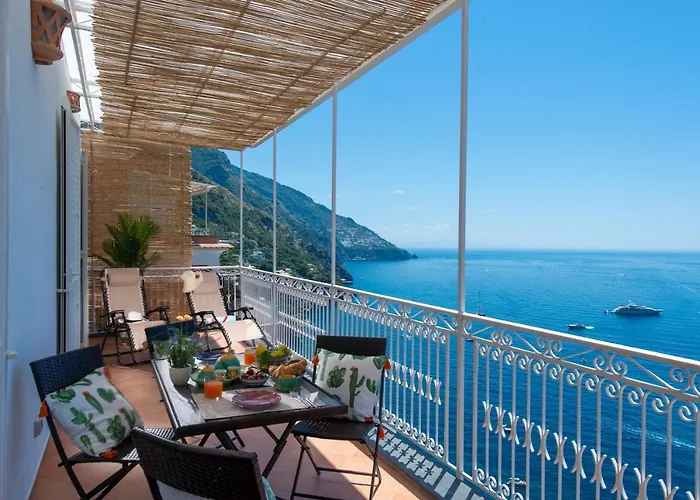 Your Home In The Heart Of Positano - Centralissima