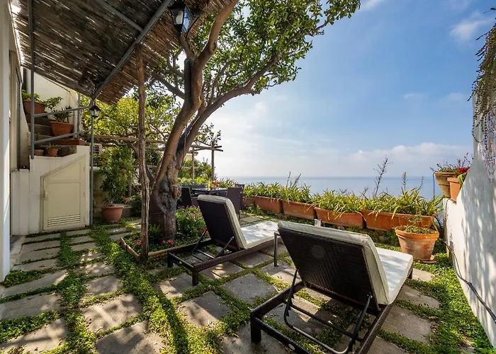 Scorcio D\' Oltremare - Sea View Apt In Positano