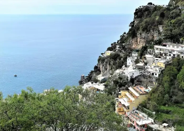 Chez Angelina - De Vivo Realty Positano