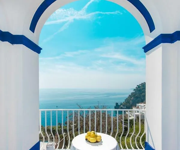 Imperati Suites By Alcione Residence