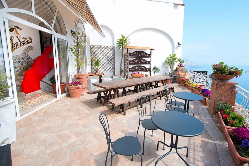 Brikette Hostel *
