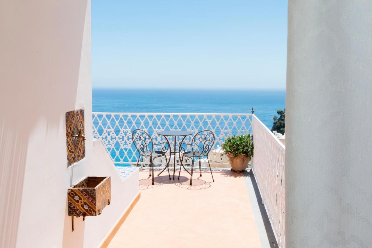 Affittacamere La Bizantina Luxury 2*