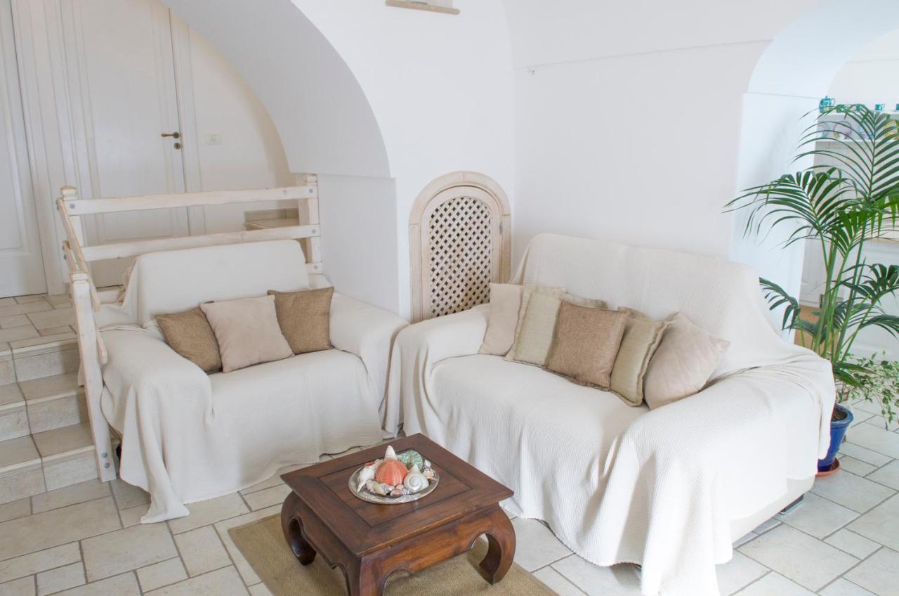 Casa Romelide Amazing View, Free Parking Along The Public Road Holiday home