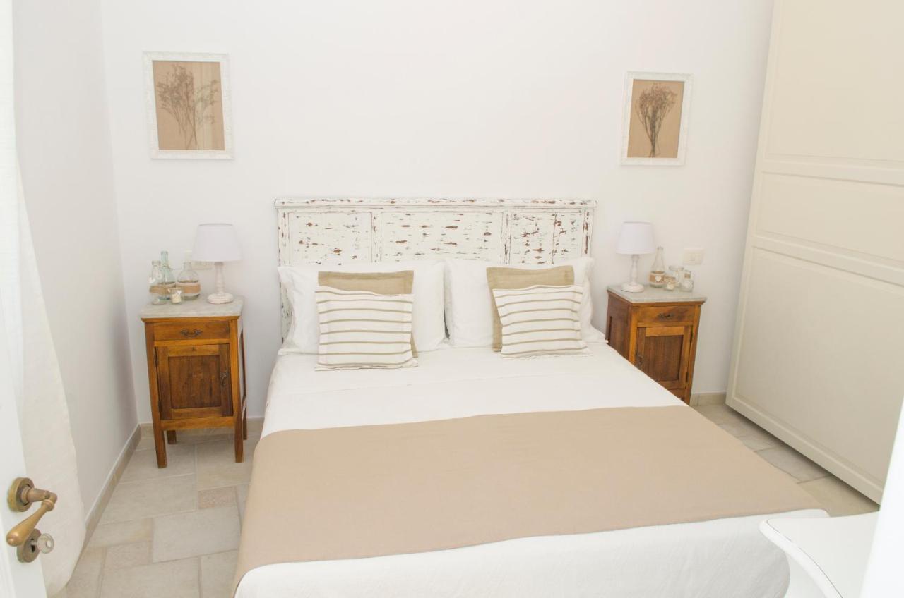Casa Romelide Amazing View, Free Parking Along The Public Road *