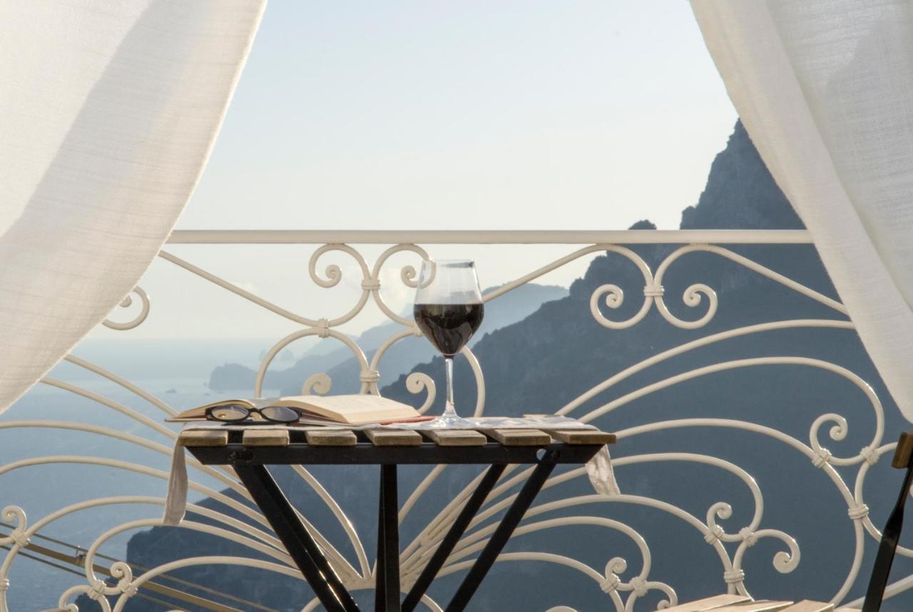 Holiday home Casa Romelide Amazing View, Free Parking Along The Public Road Positano