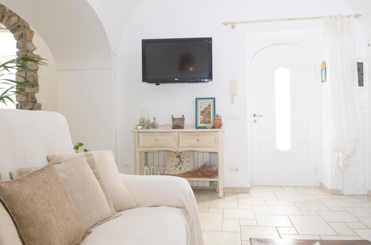 Casa Romelide Amazing View, Free Parking Along The Public Road * Positano