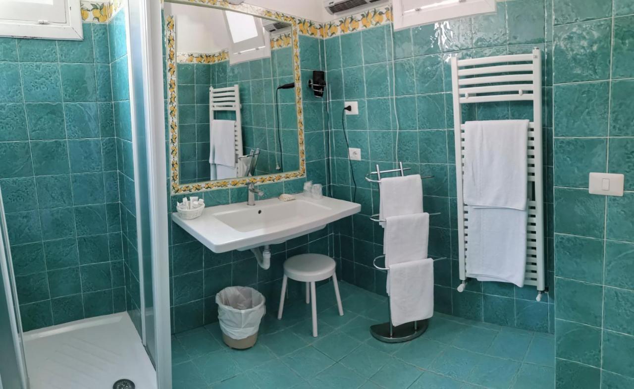 Hotel Dimora Fornillo 3*