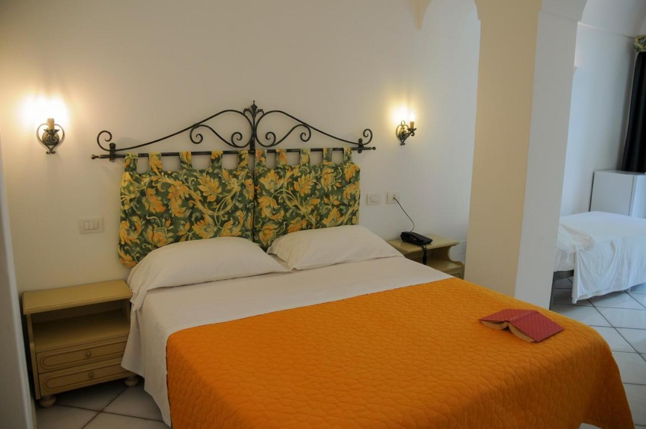 Dimora Fornillo Hotel 3*