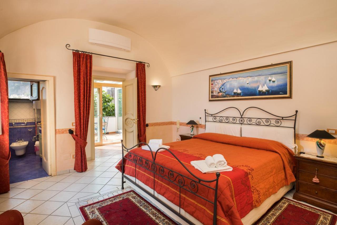 Holiday home Ilary House - De Vivo Realty *