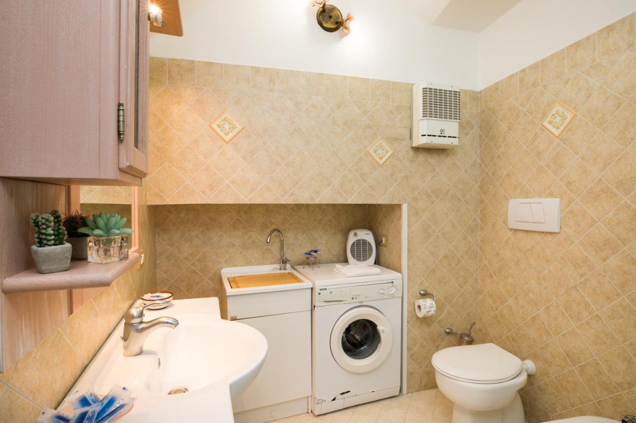 Casa Alessandra - De Vivo Realty *
