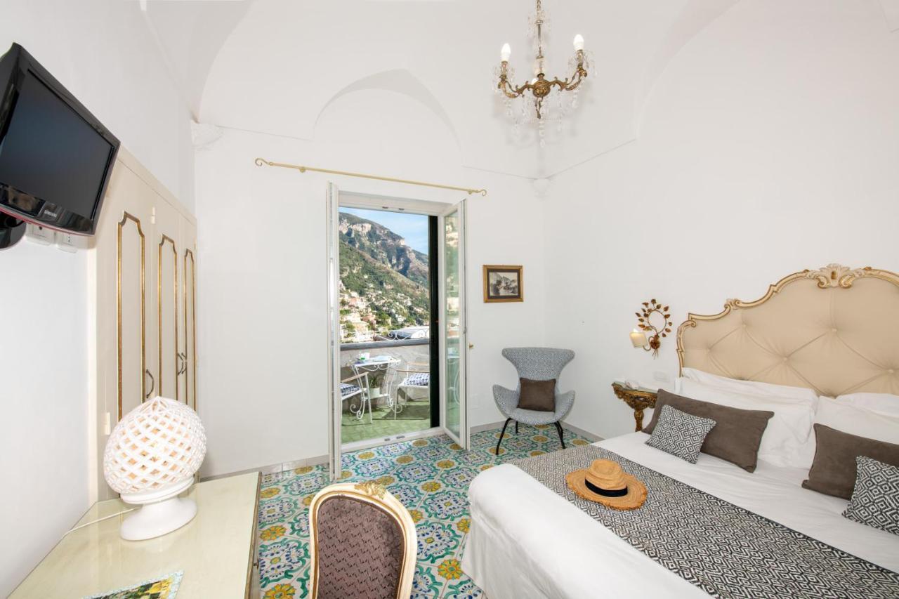Reginella Hotel 3*