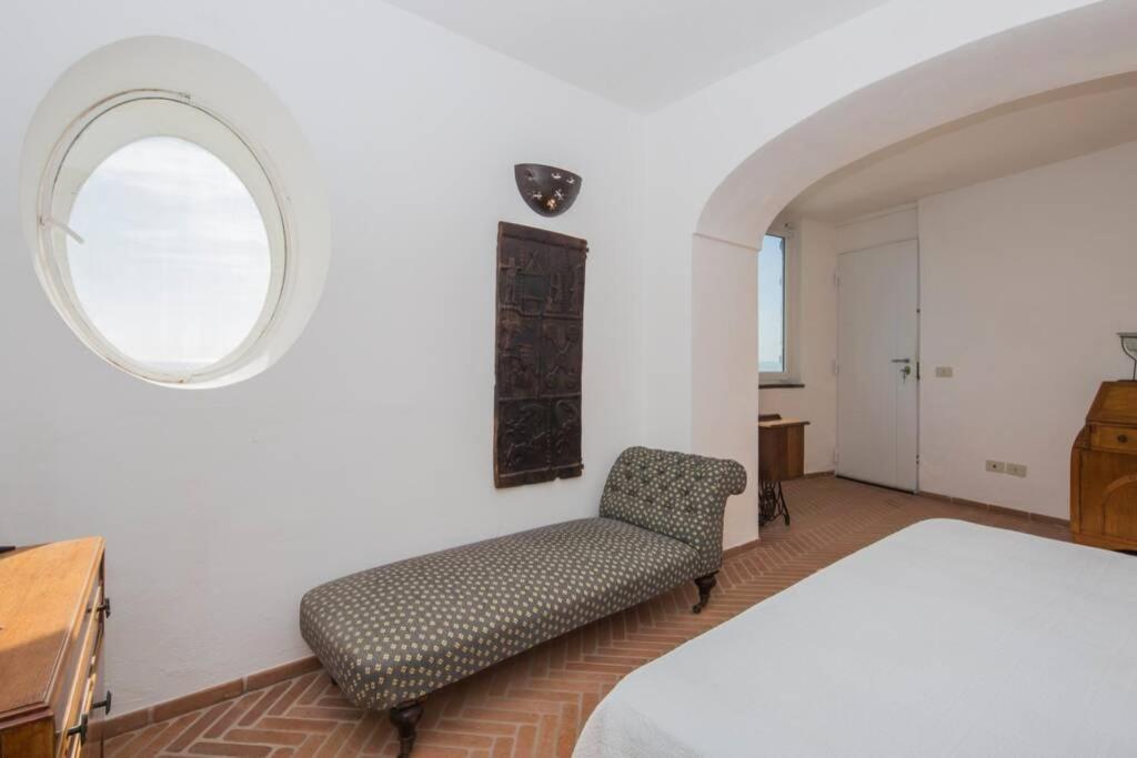 I Delfini House