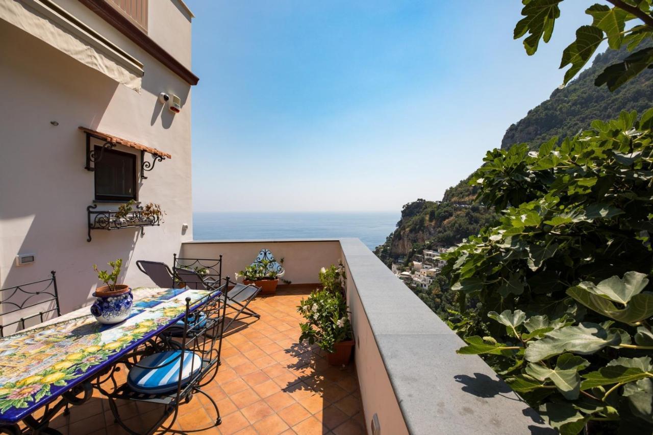 Ilary House - De Vivo Realty Holiday home *