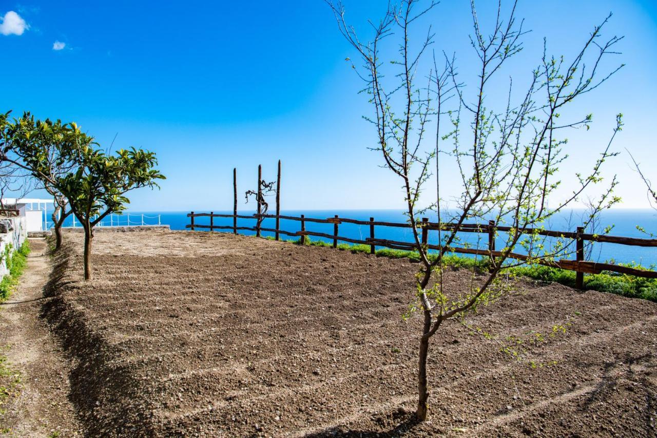 La Tagliata Spectacular Jacuzzi Tub Amazing View And Private Parking Garage Holiday home