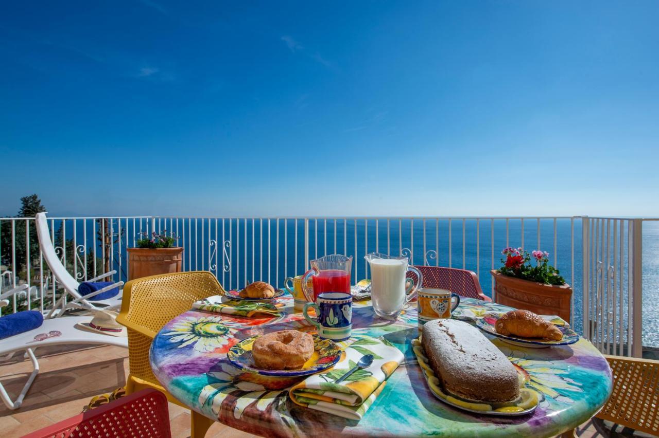 Le Ali Sul Mare,near Elevator, Few Steps,parking Holiday home *