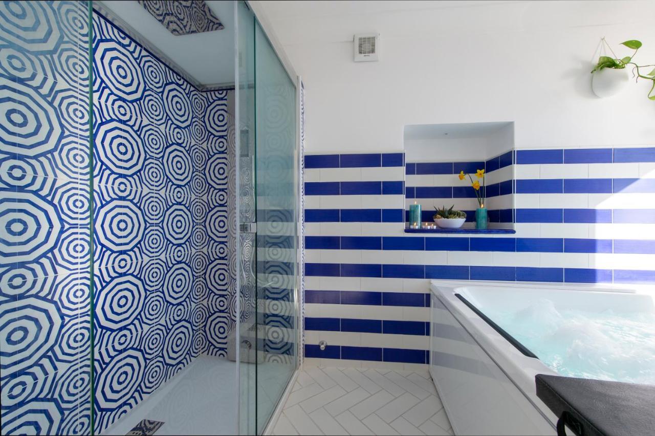 Le Ali Sul Mare,near Elevator, Few Steps,parking Holiday home *
