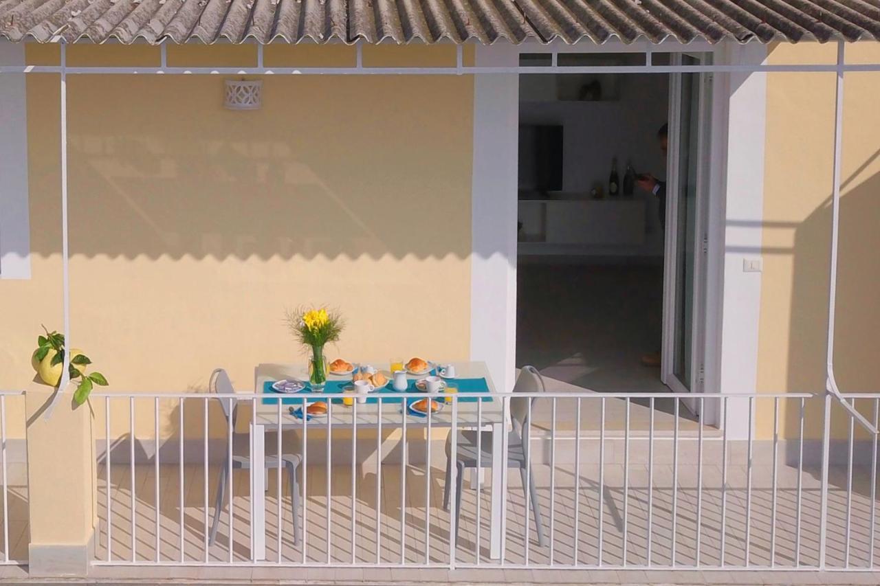 - Anna Villa Positano