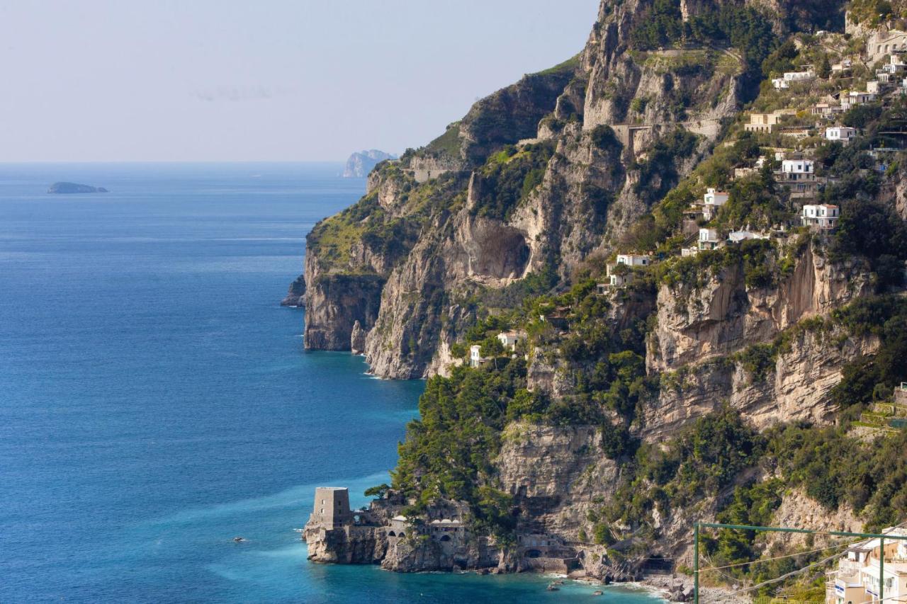 - Anna Villa Positano