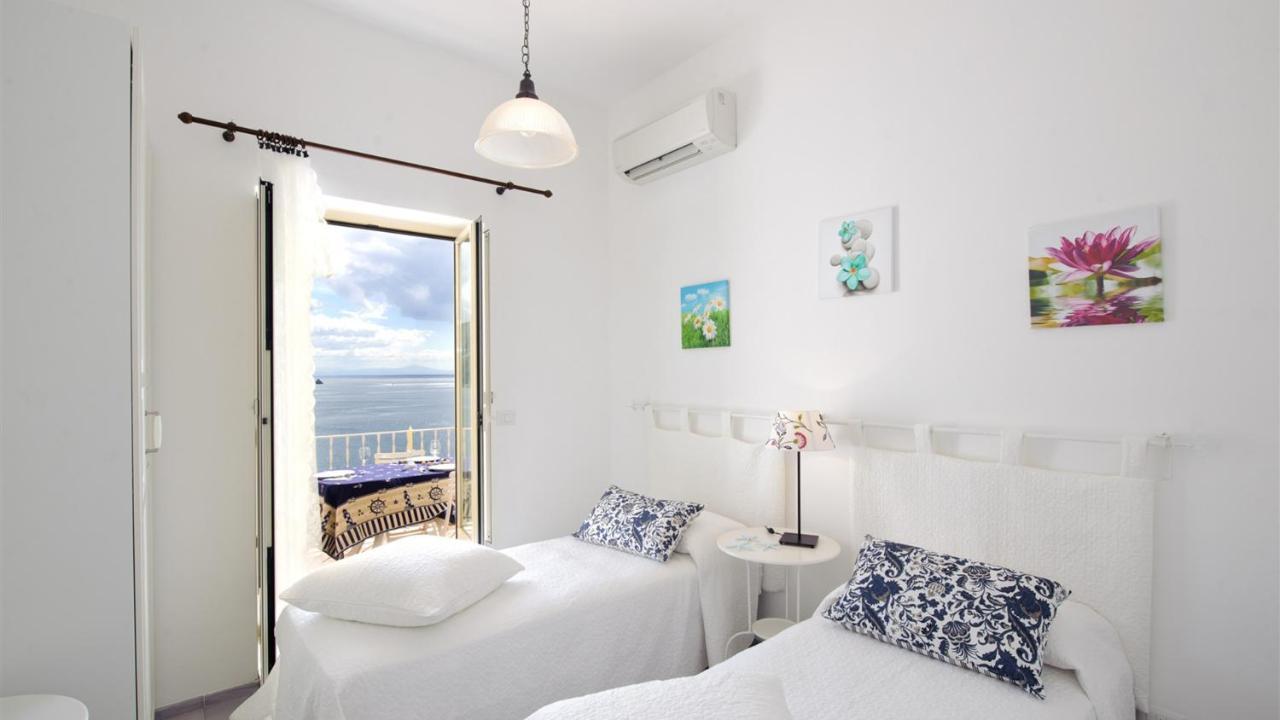 Casa Leonilde 4, Emma Positano