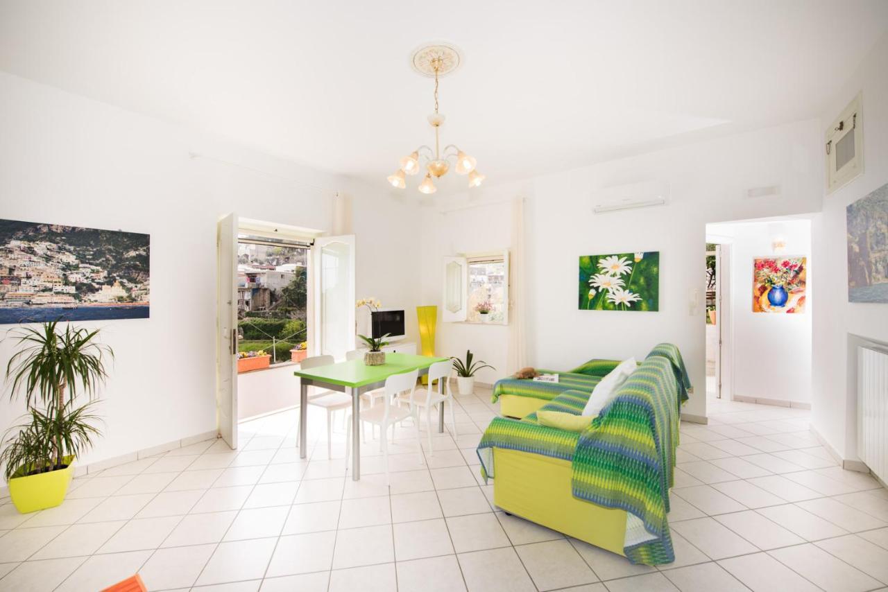 Holiday home Laura Amazing Breakfast,private Outdoor Hot Tub, Experience