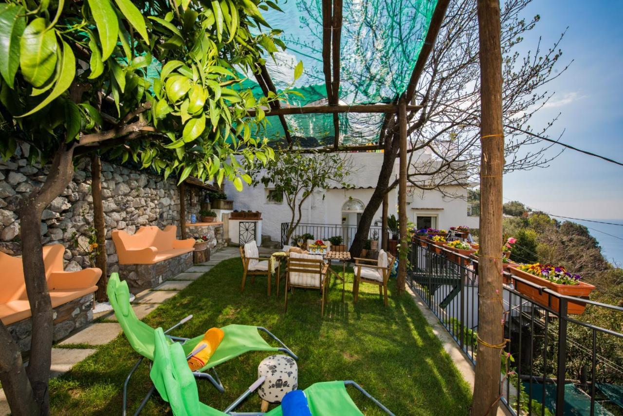 Holiday home Laura Amazing Breakfast,private Outdoor Hot Tub, Experience