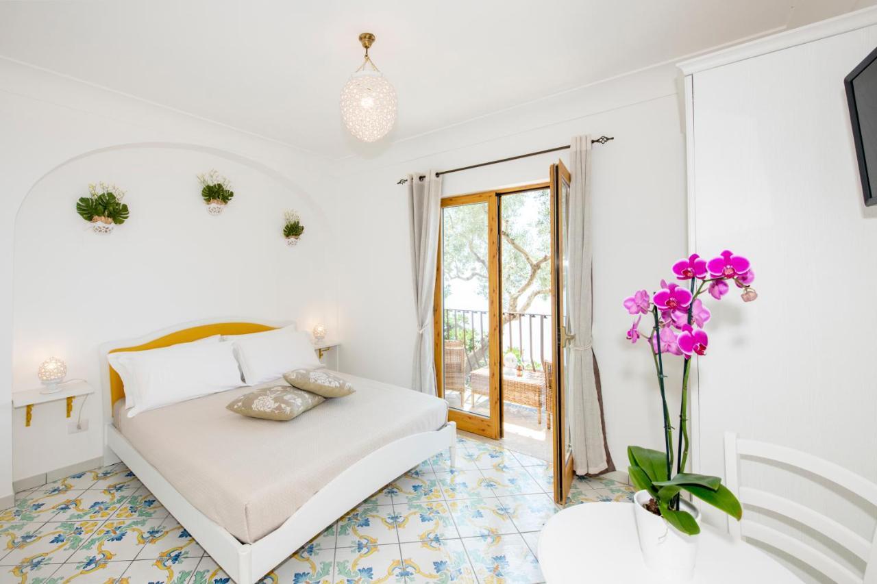 La Borragine Bed & Breakfast *