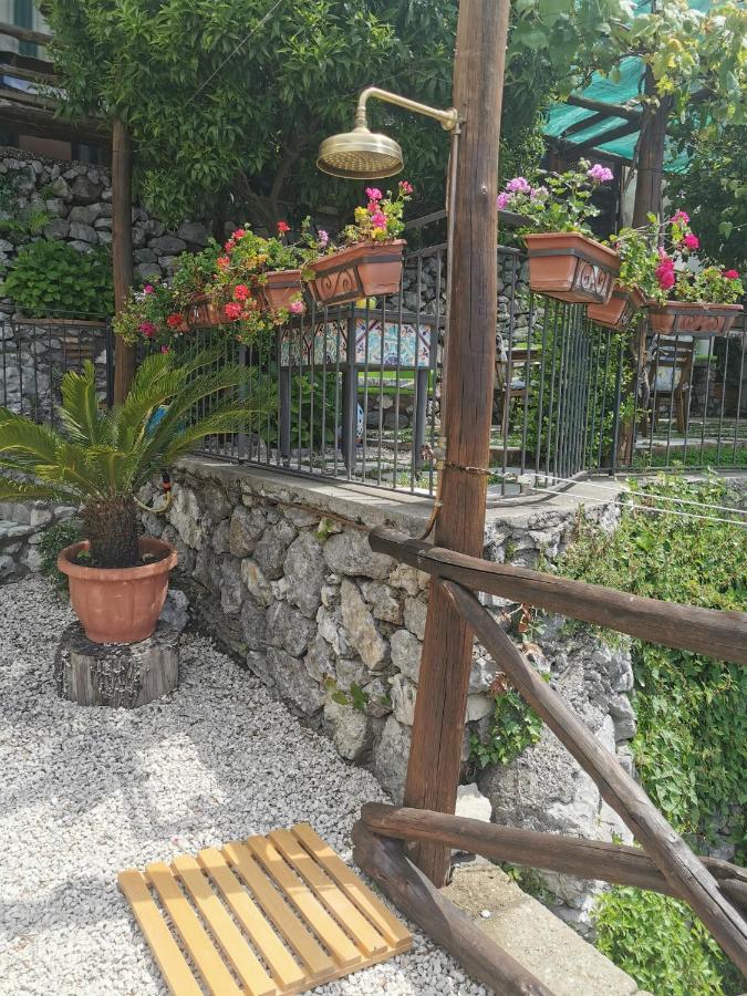 Laura Amazing Breakfast,private Outdoor Hot Tub, Experience Holiday home *