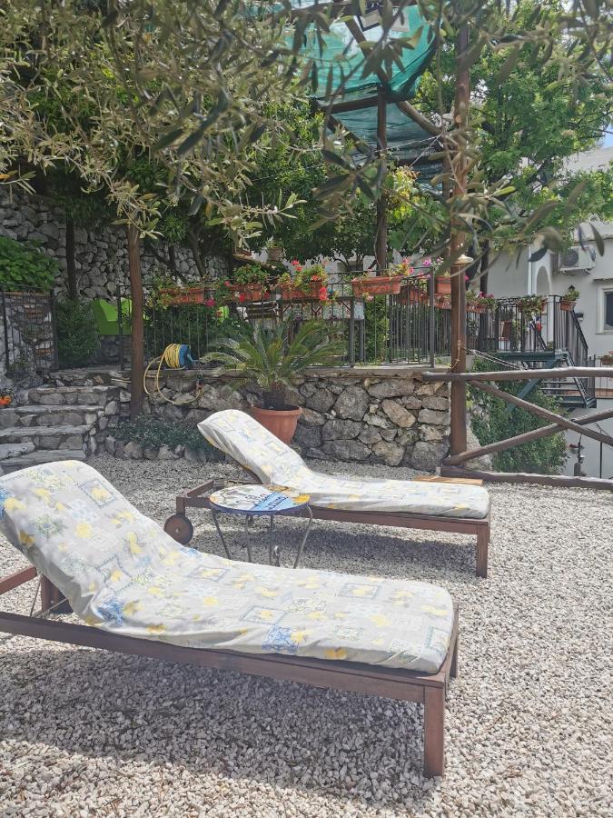 Laura Amazing Breakfast,private Outdoor Hot Tub, Experience Holiday home