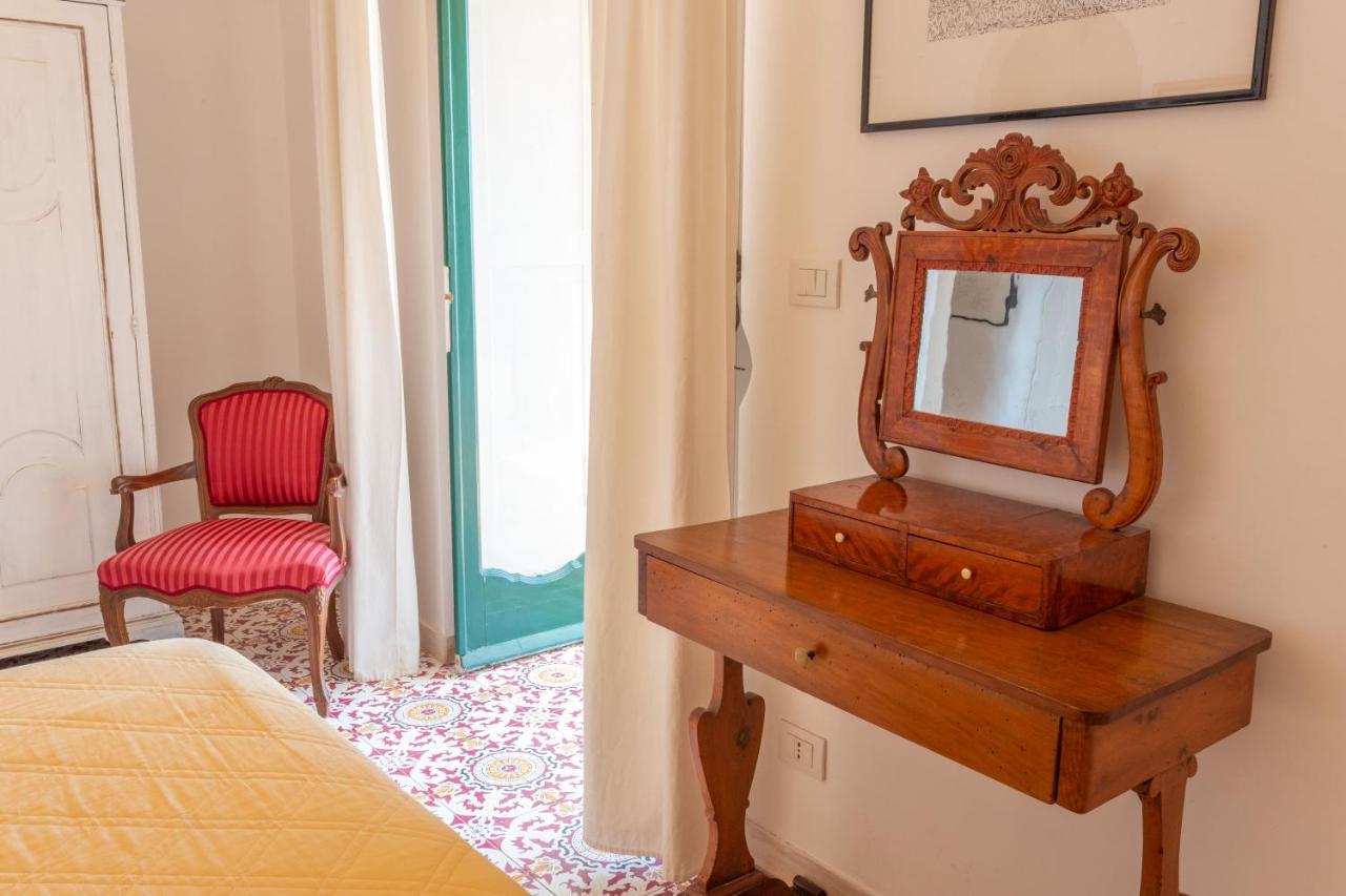 Il Pettirosso In *