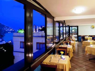 Hotel Royal